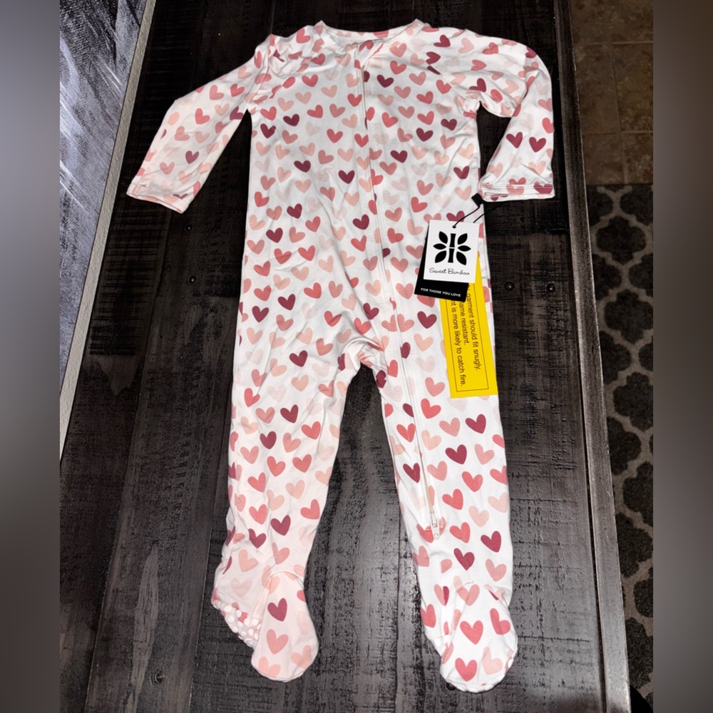 SWEET BAMBOO ZIPPER FOOTIE - PINK HEARTS Mulitple sizes available​